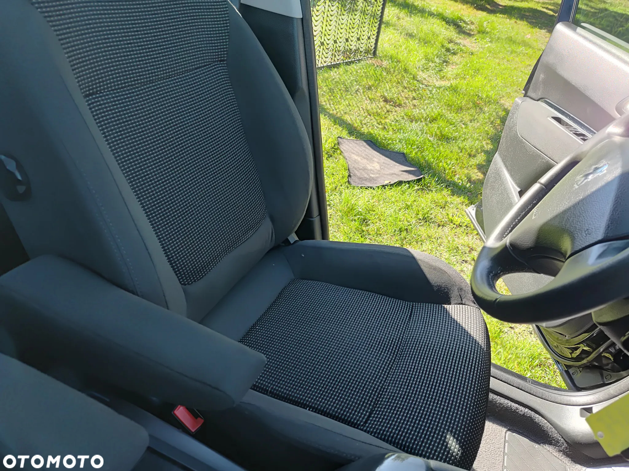 Peugeot 5008 1.6 HDi Business Line 7os - 22
