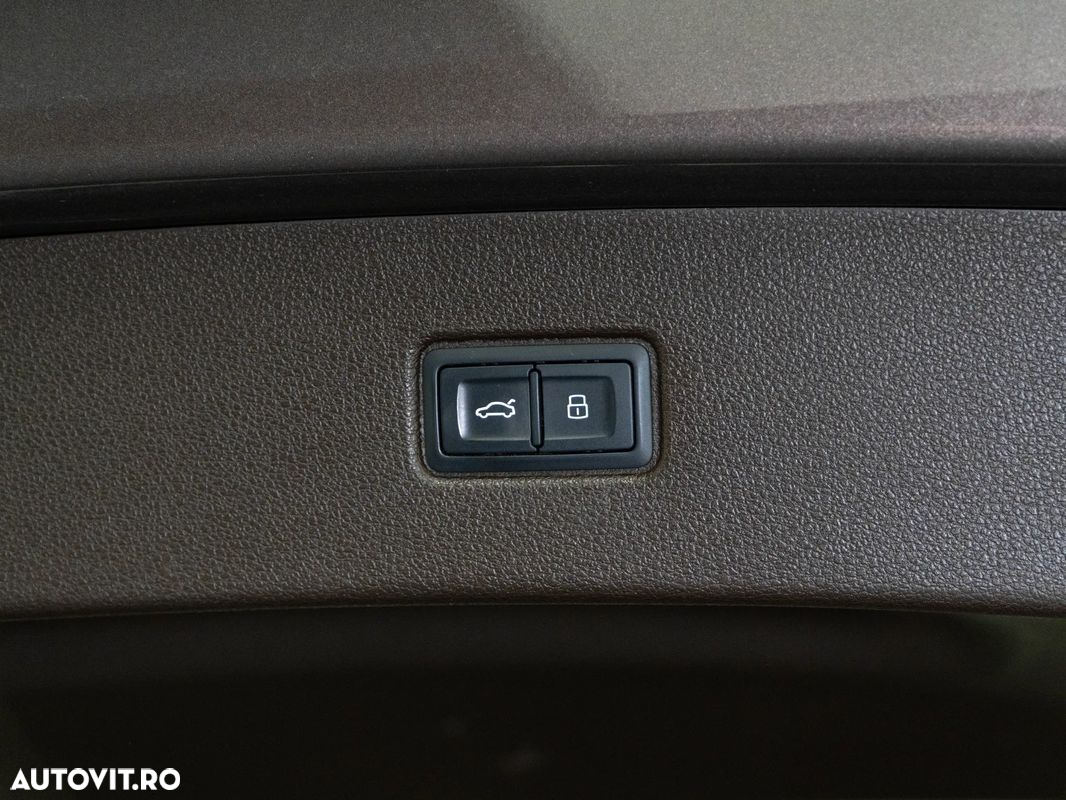 Audi Q7 - 8