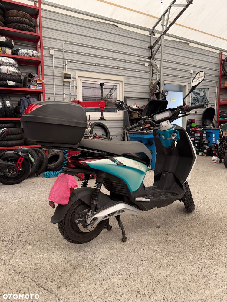 Piaggio Inny - 7
