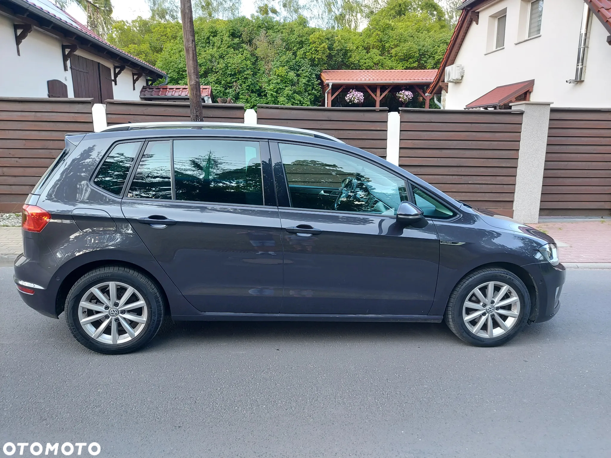 Volkswagen Golf Sportsvan 1.2 TSI BlueMotion Technology Lounge - 4