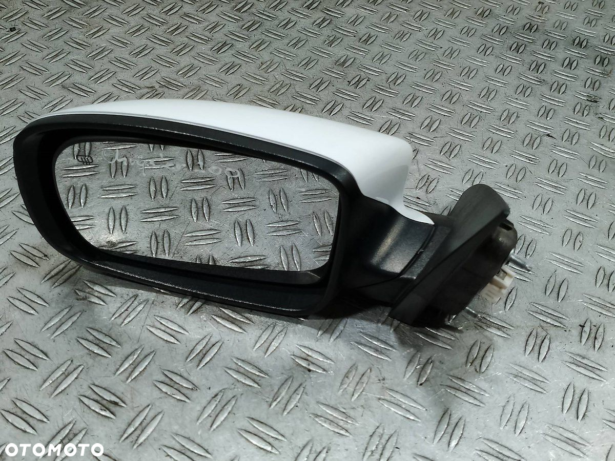 LUSTERKO LEWE CHRYSLER 200 (JS) 1SX891W7AB   0190758 PW7 - 2