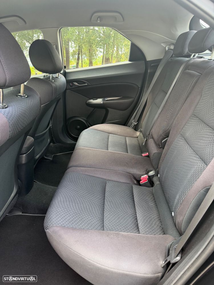 Honda Civic 1.4 i-VTEC Comfort - 6