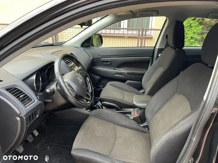 Mitsubishi ASX 2.0 Invite - 8