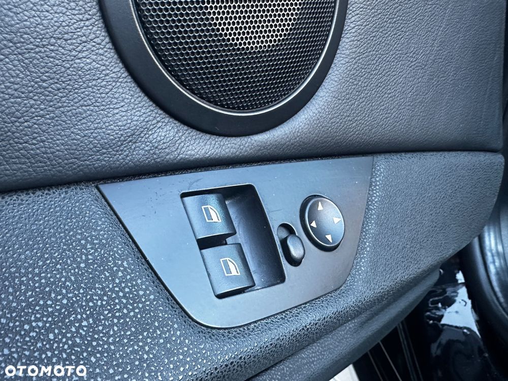 BMW Z4 2.5i - 31