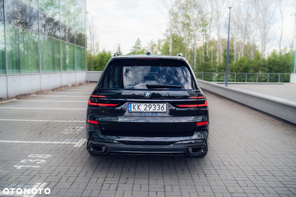 BMW X7 xDrive40d mHEV M Sport Edition sport - 3