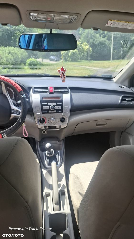 Honda City 1.4 Elegance - 17