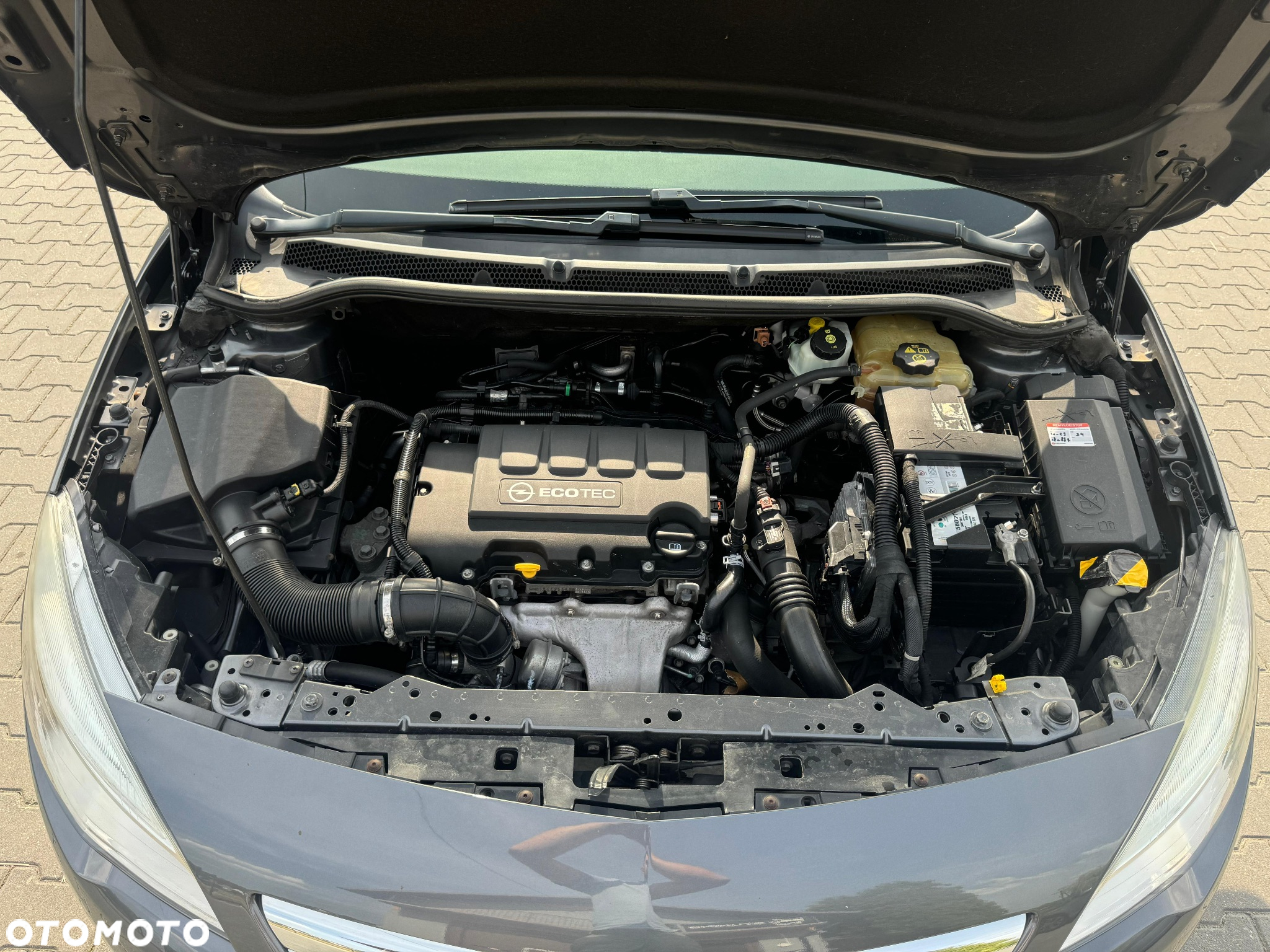 Opel Astra 1.4 Turbo Design Edition - 29