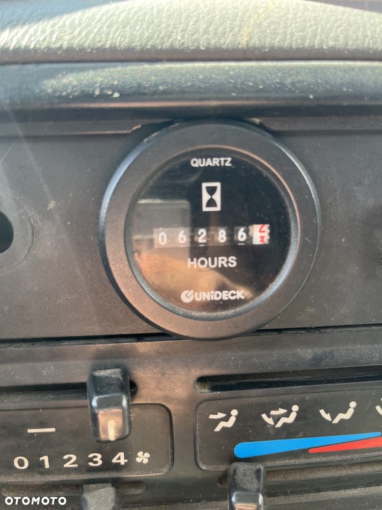 Nissan Cabstar GSP04LP - 15