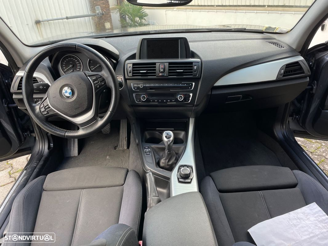 BMW 116 d EfficientDynamics - 22
