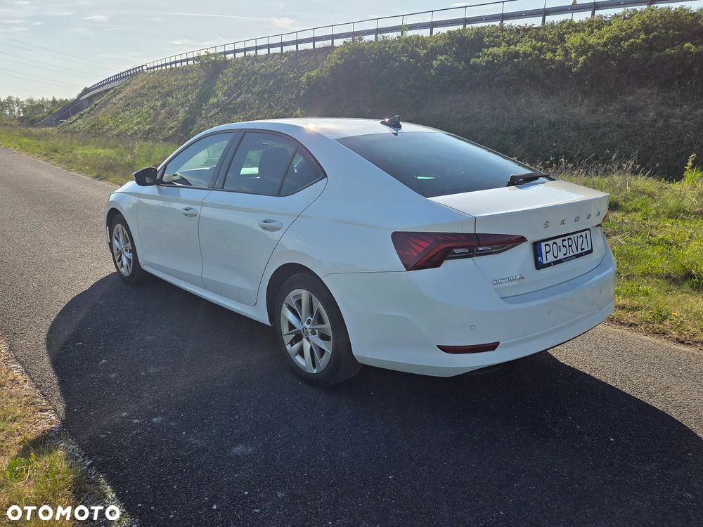 Skoda Octavia 1.5 TSI ACT Ambition - 7