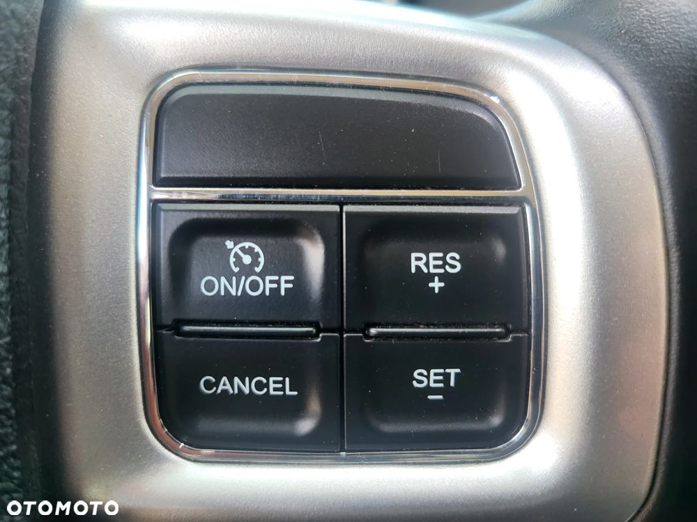 Fiat Freemont 2.0 Multijet Black Code AWD - 34