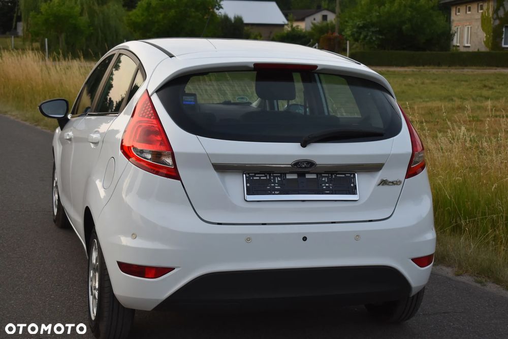 Ford Fiesta 1.25 Titanium - 11