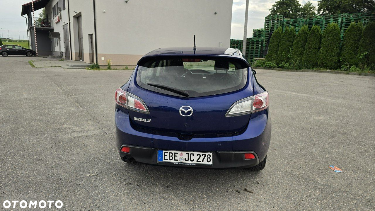 Mazda 3 - 5