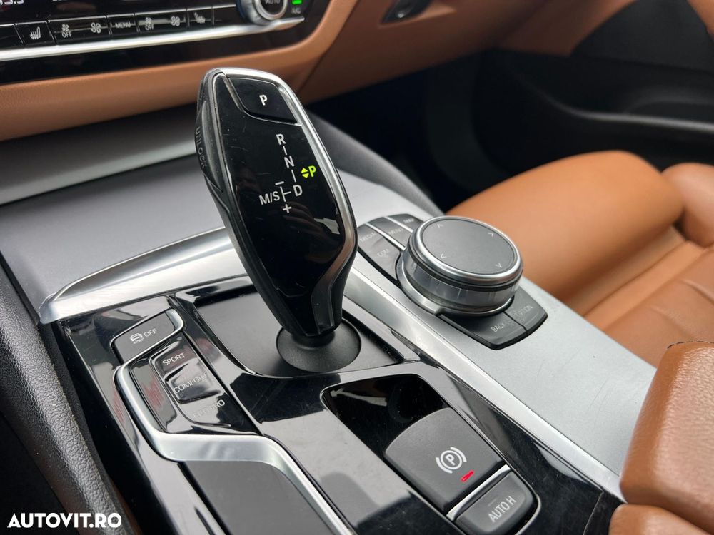 BMW Seria 5 - 17