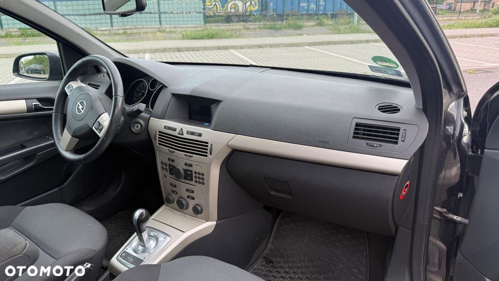 Opel Astra 1.6 111 EasyTronic - 4