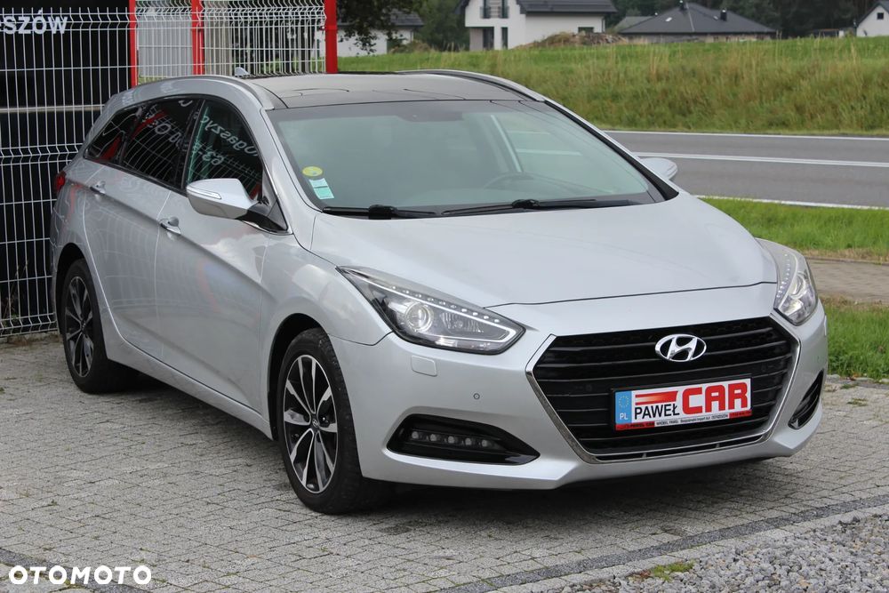 Hyundai i40 Kombi blue 1.7 CRDi DCT Premium - 3