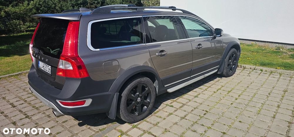 Volvo XC 70 - 4