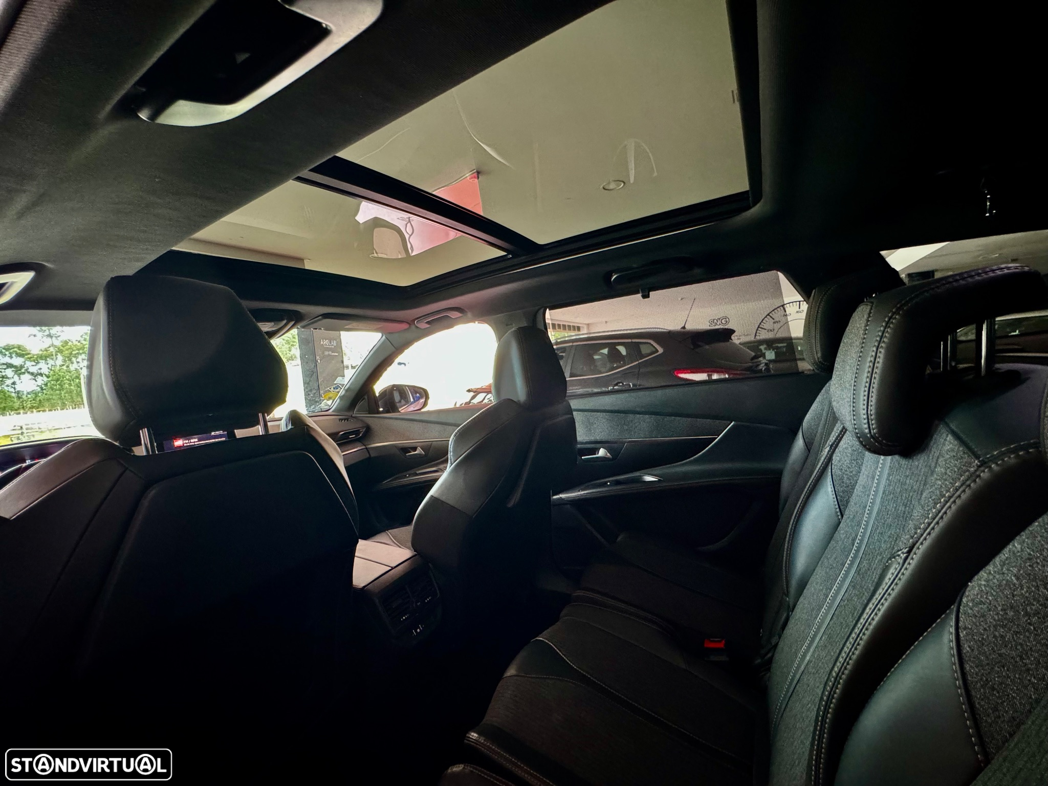 Peugeot 5008 1.6 BlueHDi GT Line EAT6 - 10