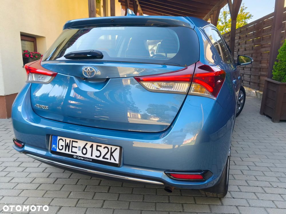 Toyota Auris 1.6 Premium - 14