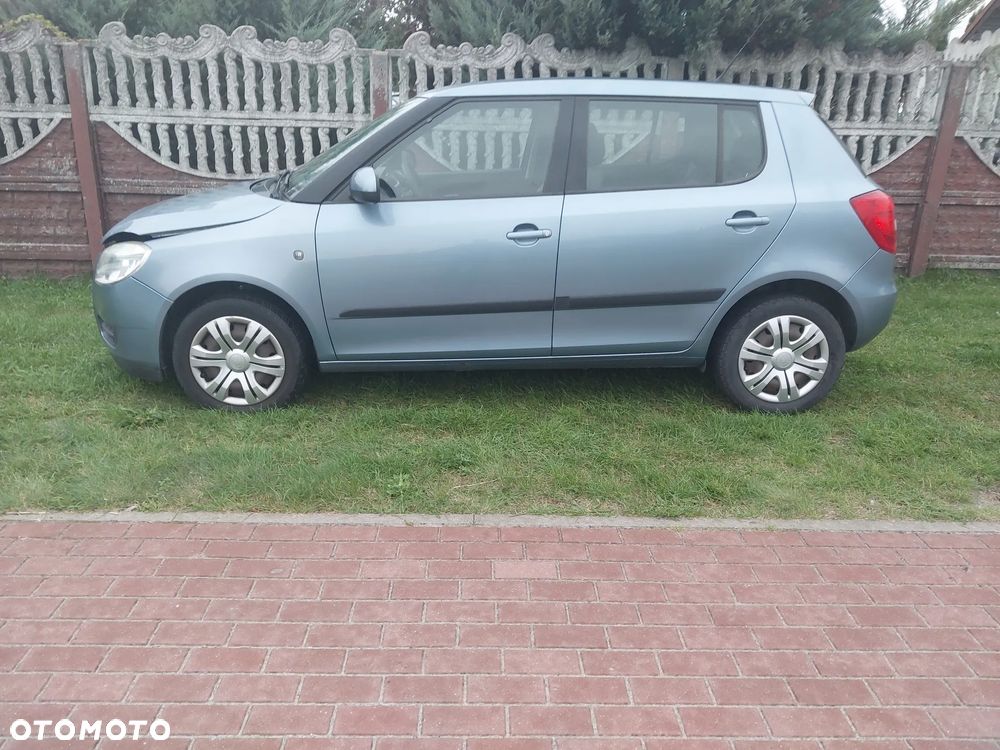 Skoda Fabia 1.2 HTP Active - 3