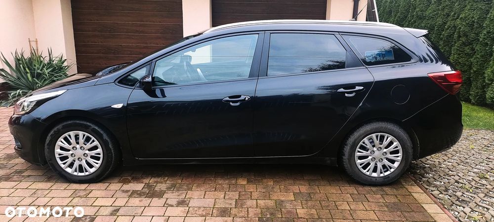 Kia Ceed 1.6 CRDi M - 3