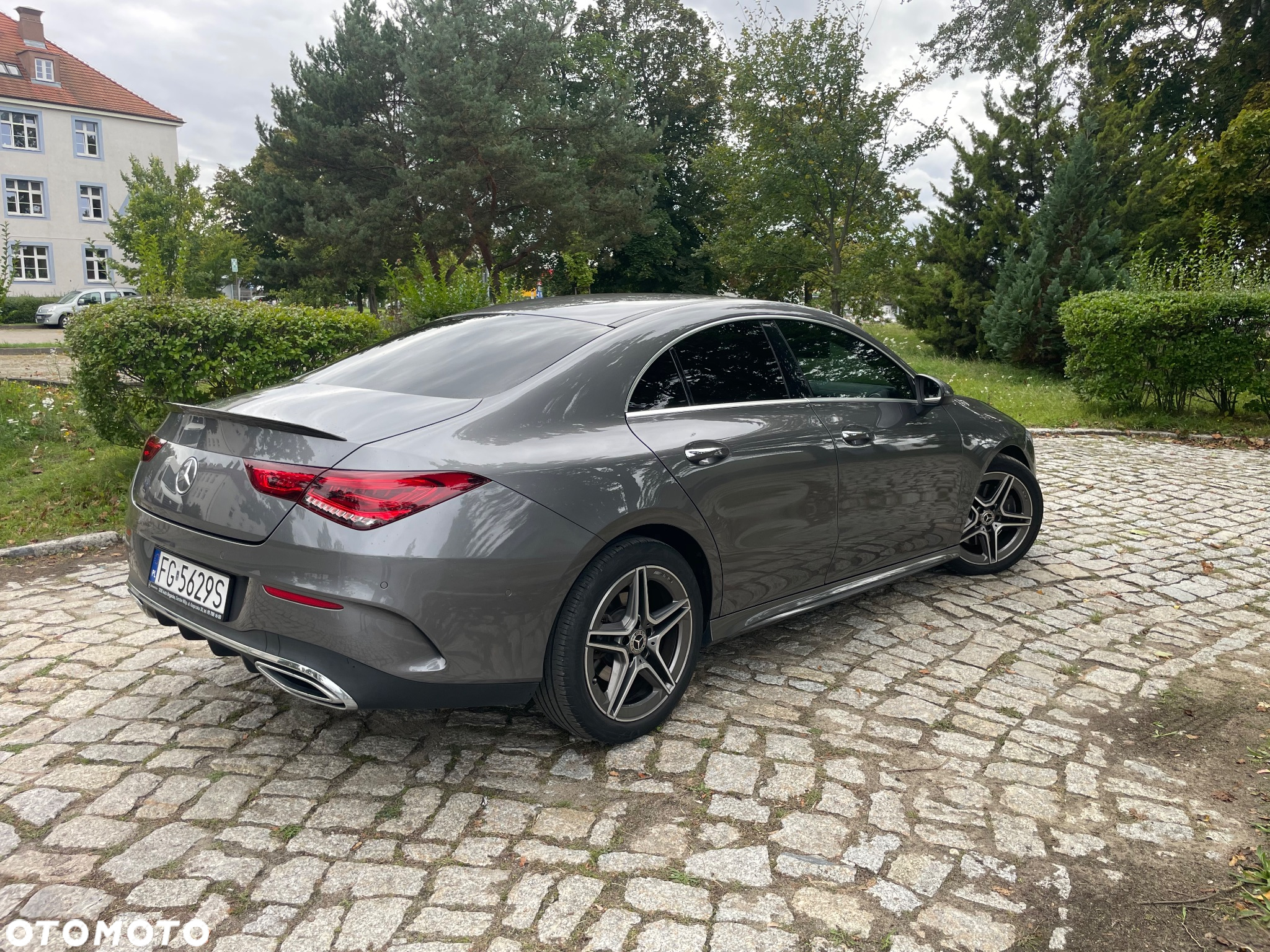 Mercedes-Benz CLA 200 d 8G-DCT AMG Line - 2