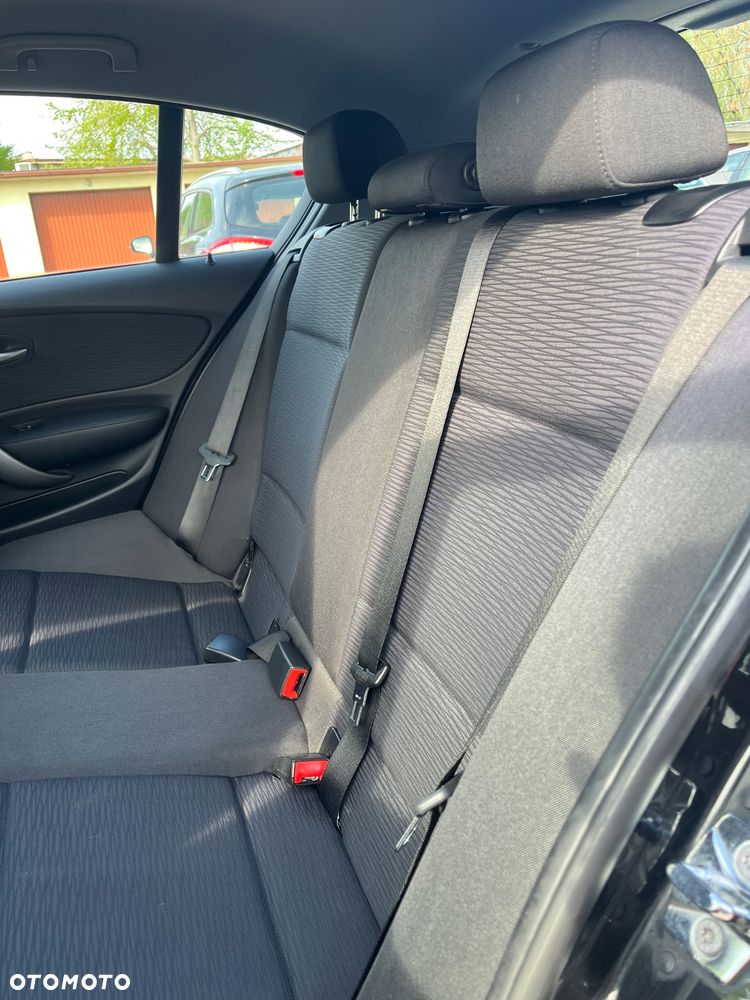 BMW Seria 1 - 11