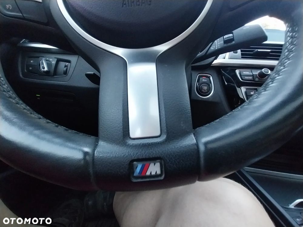 BMW Seria 3 - 25