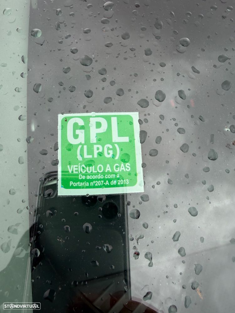 Nissan Note 1.4 Visia AC - 27