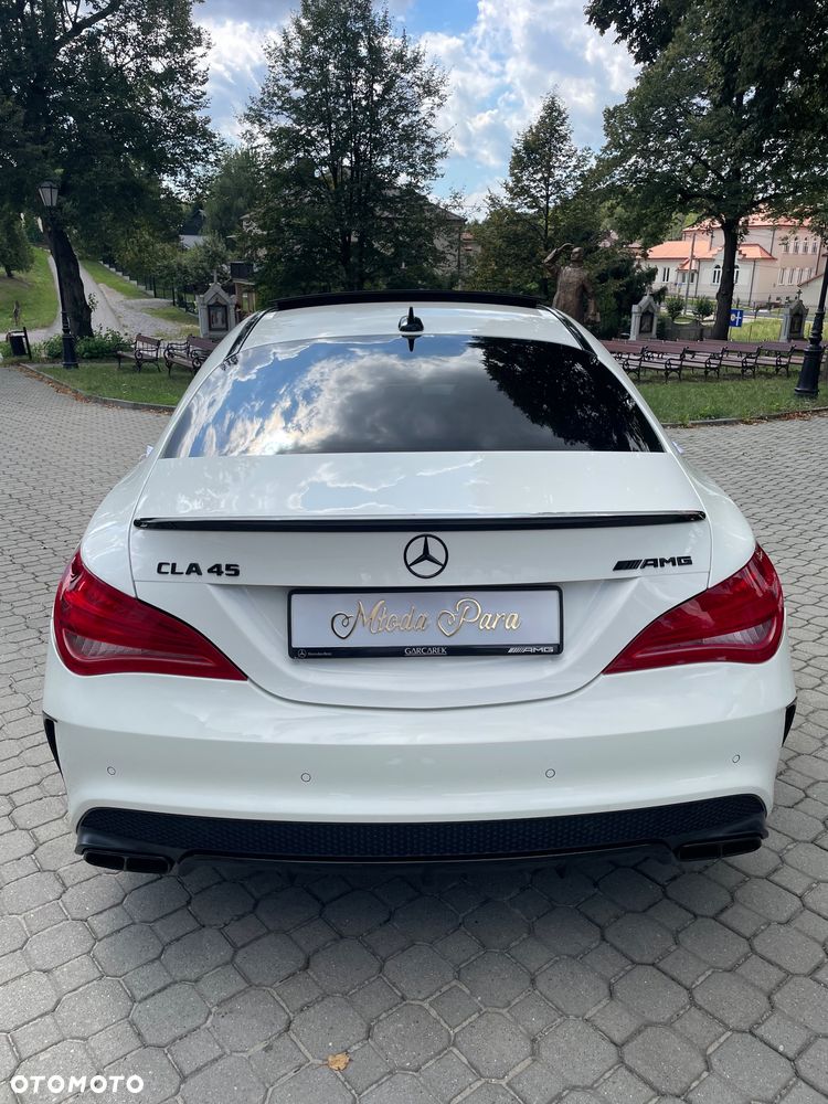 Mercedes-Benz CLA - 4