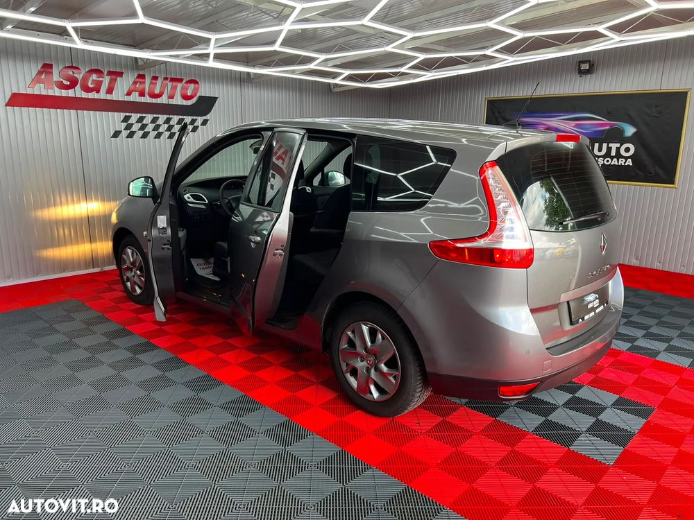 Renault Megane - 12