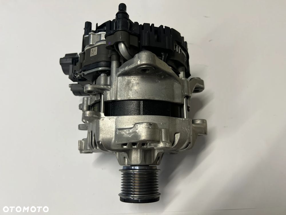 Alternator BMW 5 G60 X6 G06 5A716F0  2740666E Valeo 7,6KW 48V nowy - 2