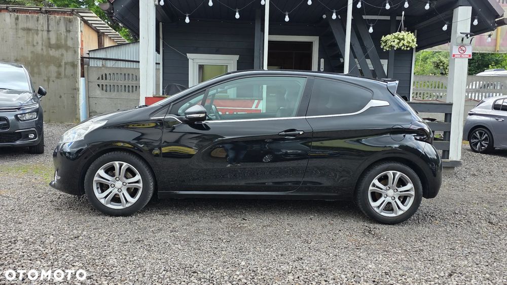 Peugeot 208 1.6 VTi Allure - 25