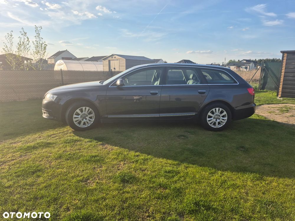 Audi A6 Avant 2.0 TDI Multitronic - 22