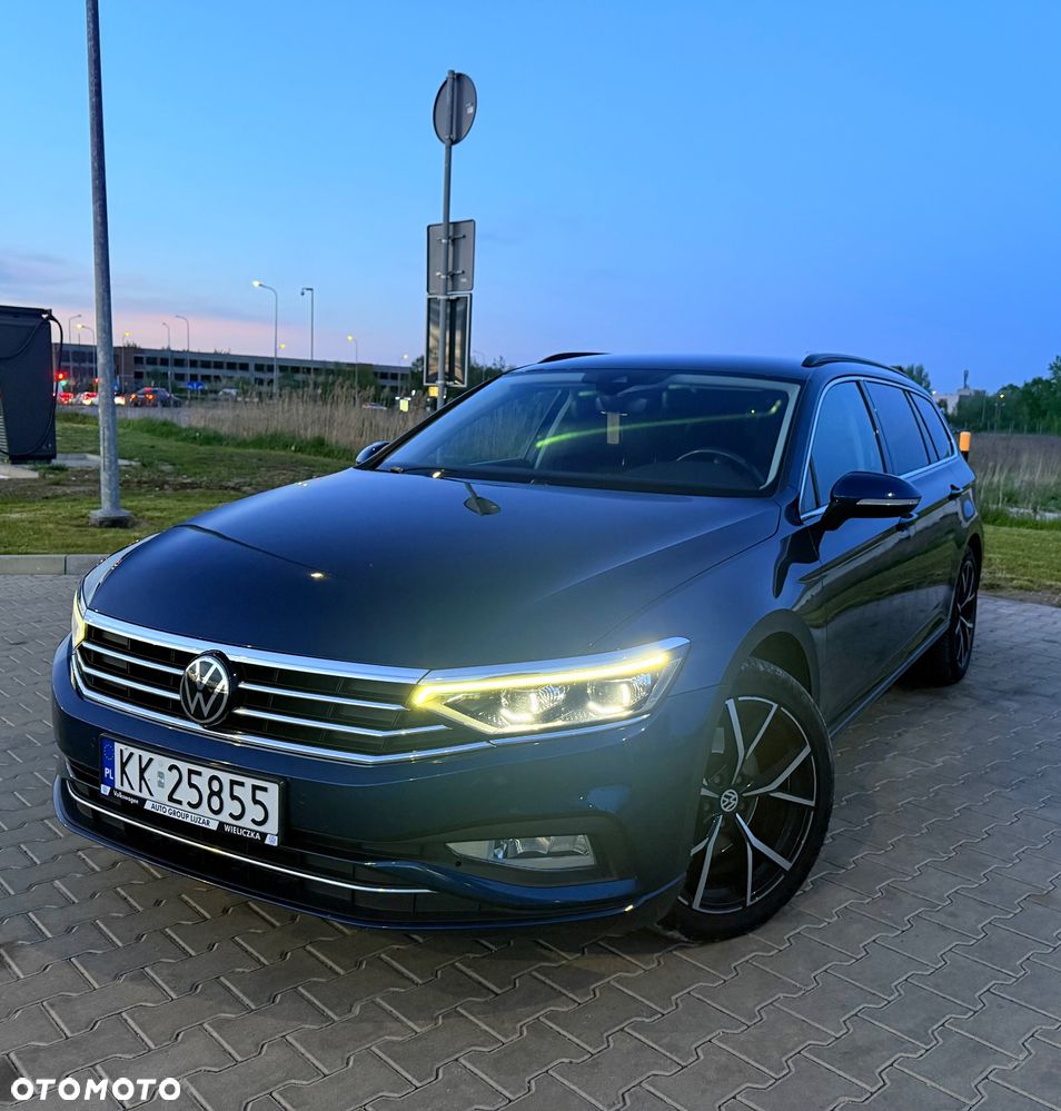 Volkswagen Passat Variant 2.0 TDI SCR DSG Business - 1