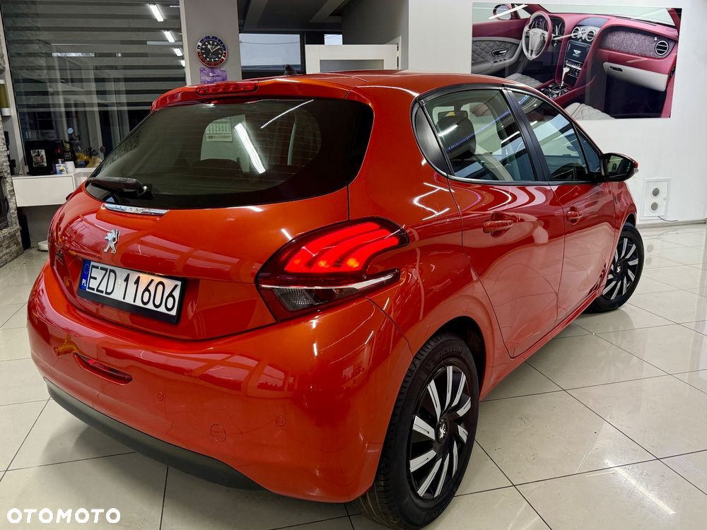 Peugeot 208 82 VTI Style - 4