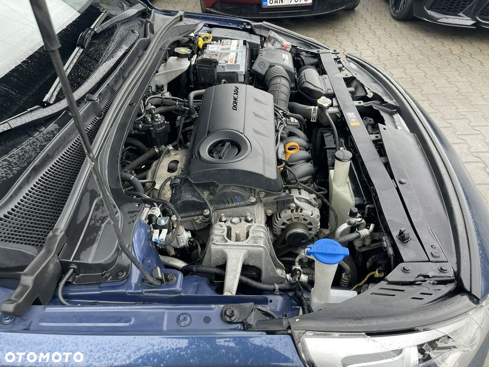 Hyundai i30 blue 1.4 Classic - 17