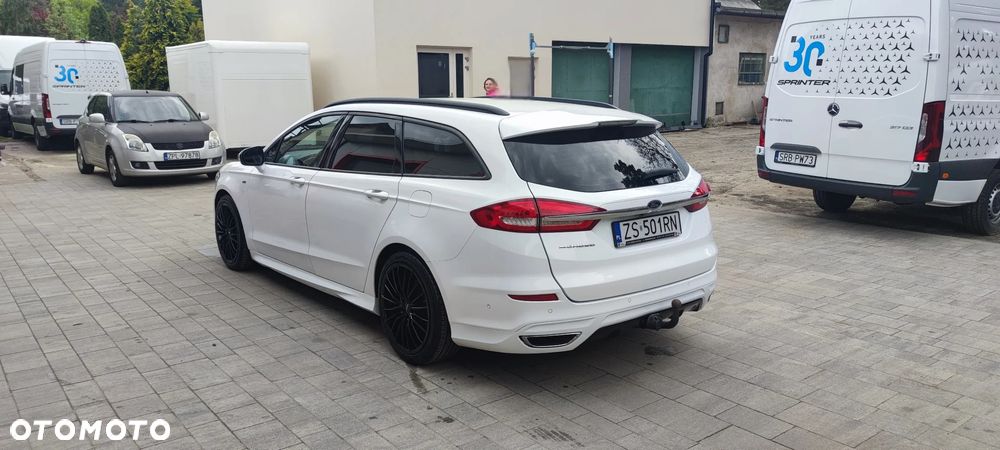 Ford Mondeo 2.0 TDCi ST-Line PowerShift - 6
