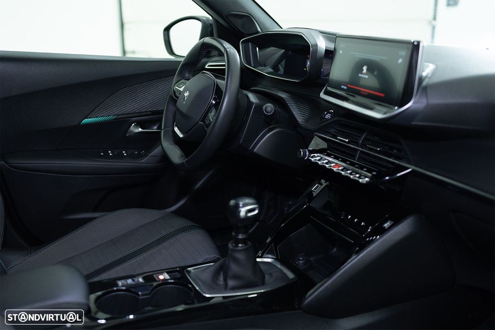 Peugeot 2008 1.2 PureTech Allure Pack - 19