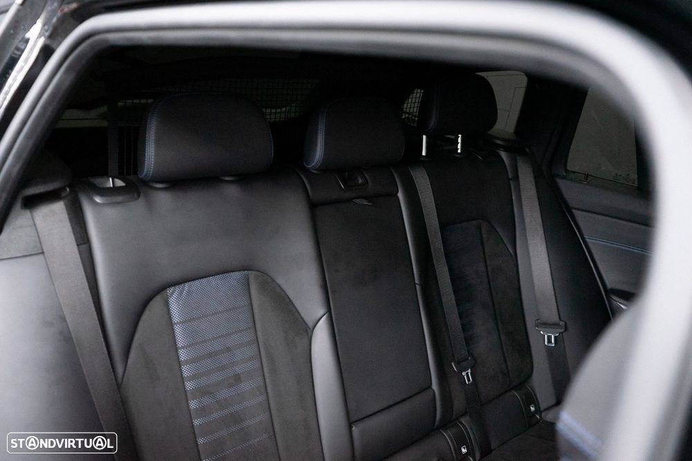 BMW 320 d Touring Pack M Shadow Auto - 32