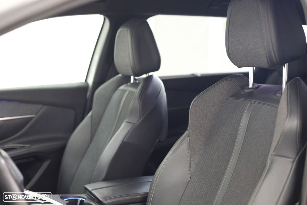 Peugeot 5008 1.5 BlueHDi GT Line EAT8 - 18