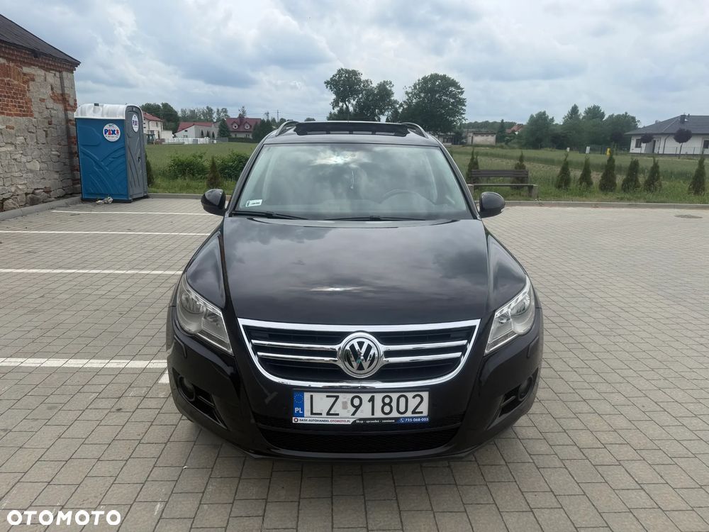 Volkswagen Tiguan - 8