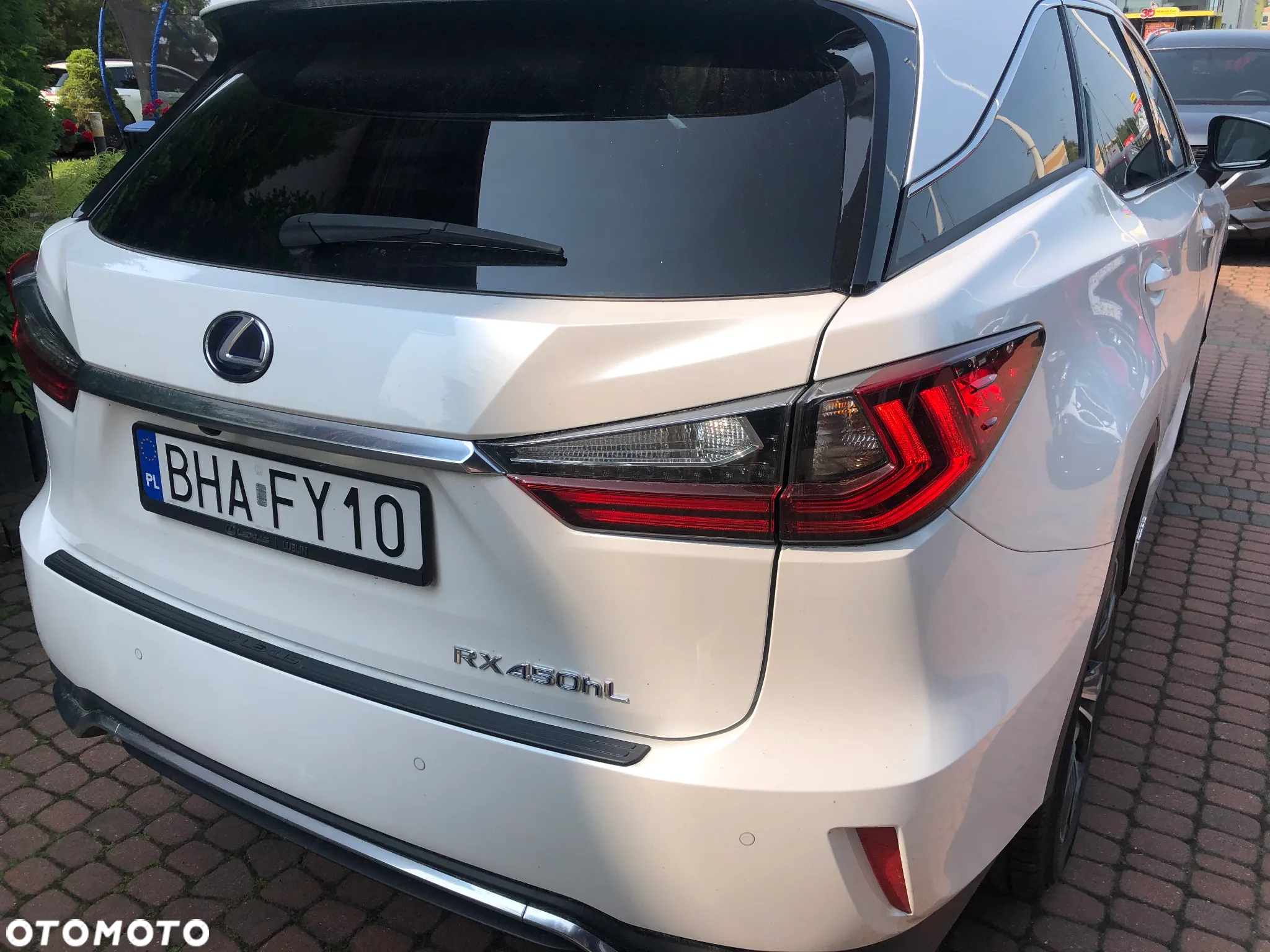Lexus RX - 16