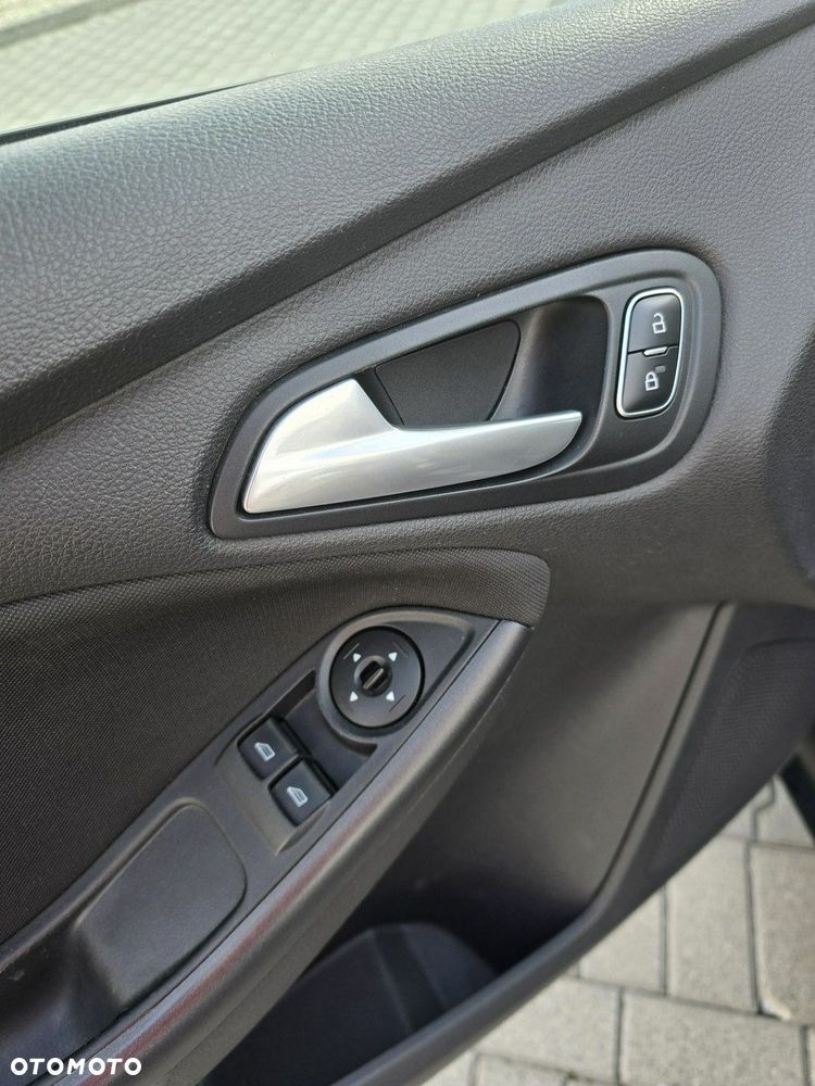 Ford Focus - 15