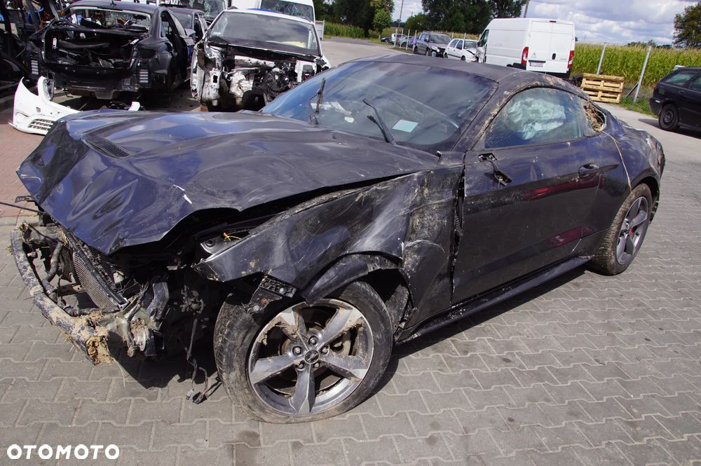 Pojazd na części Ford Mustang 2016 3.7 V6 305 KM ENRM0 silnik skrzynia dyferencjał most drzwi moduł sterownik deska - 10