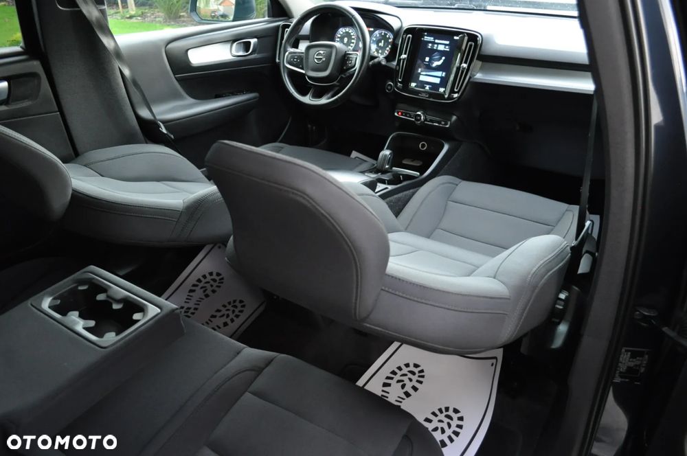 Volvo XC 40 - 28