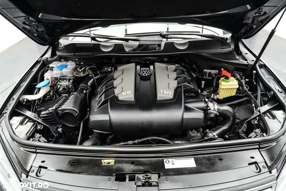 Volkswagen Touareg 3.0 V6 TDI BMT Terrain Tech - 30