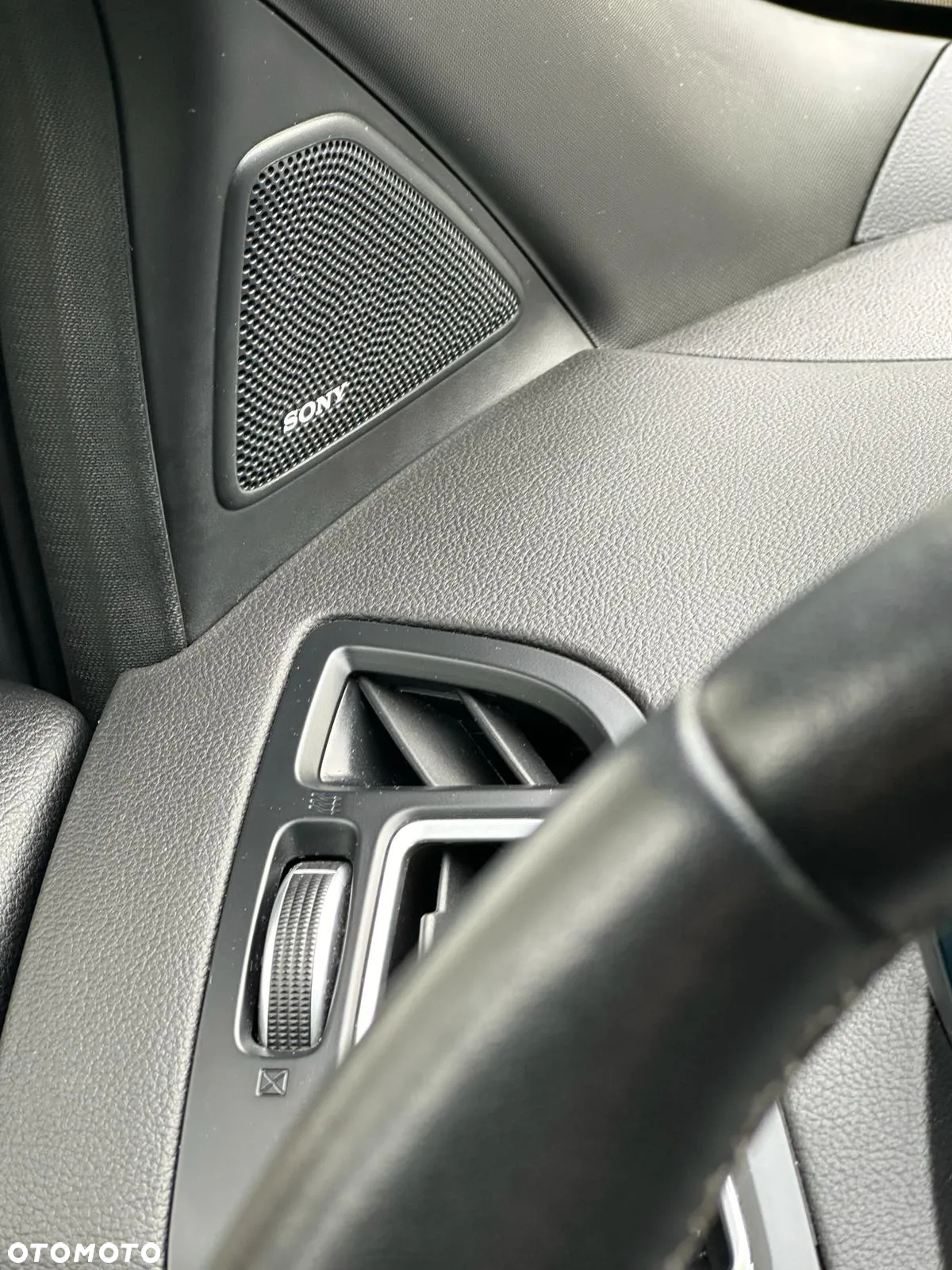 Ford Kuga 1.5 EcoBoost FWD ST-Line Black ASS MMT6 - 30