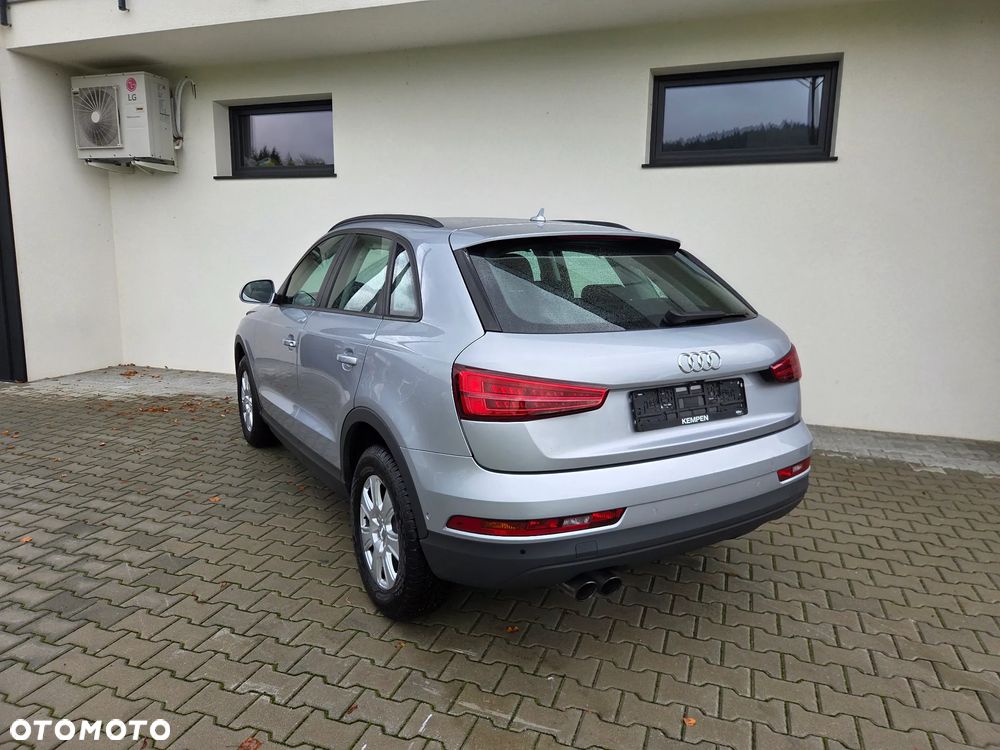 Audi Q3 - 4