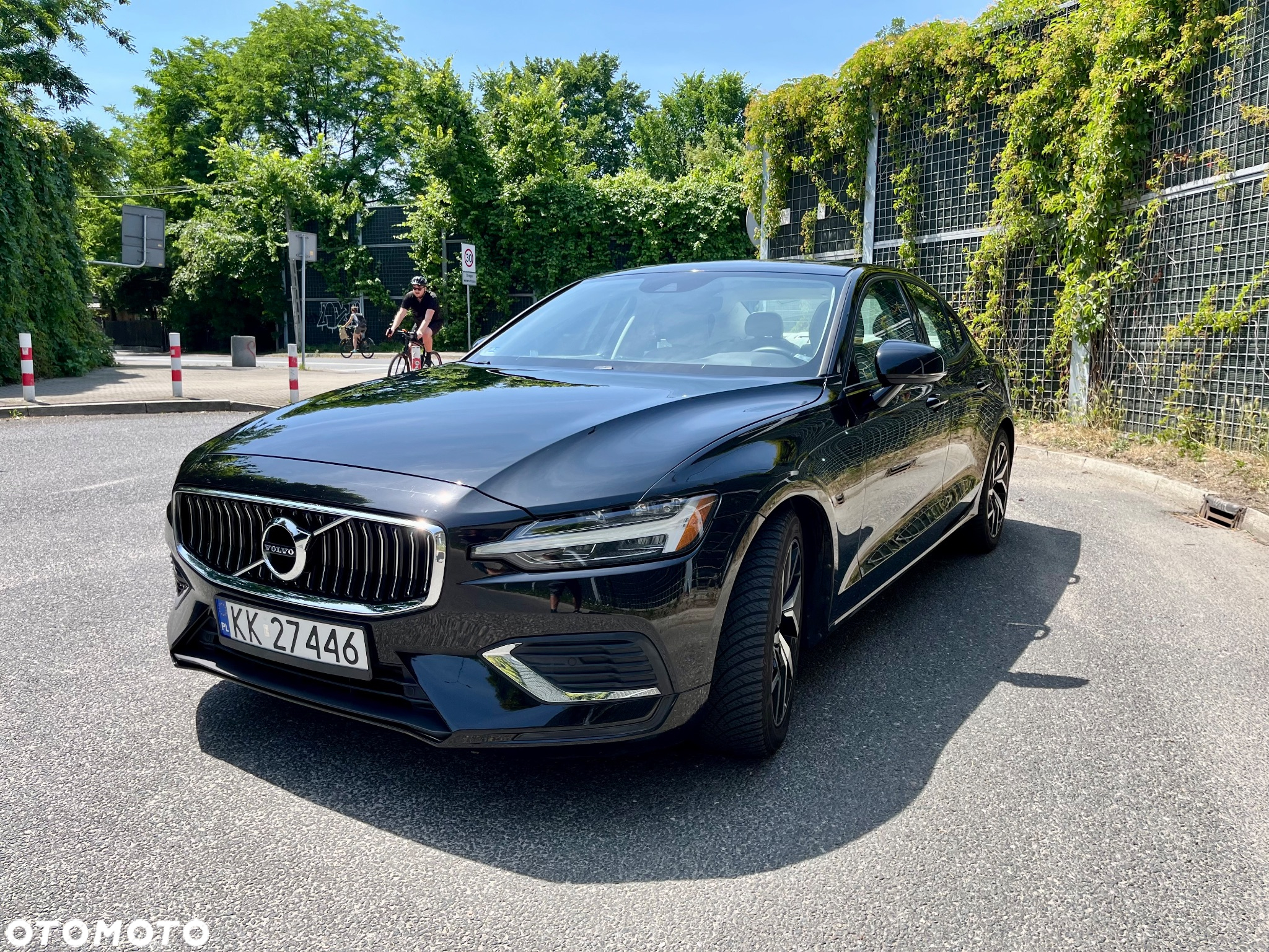 Volvo S60 T5 Momentum Pro - 3